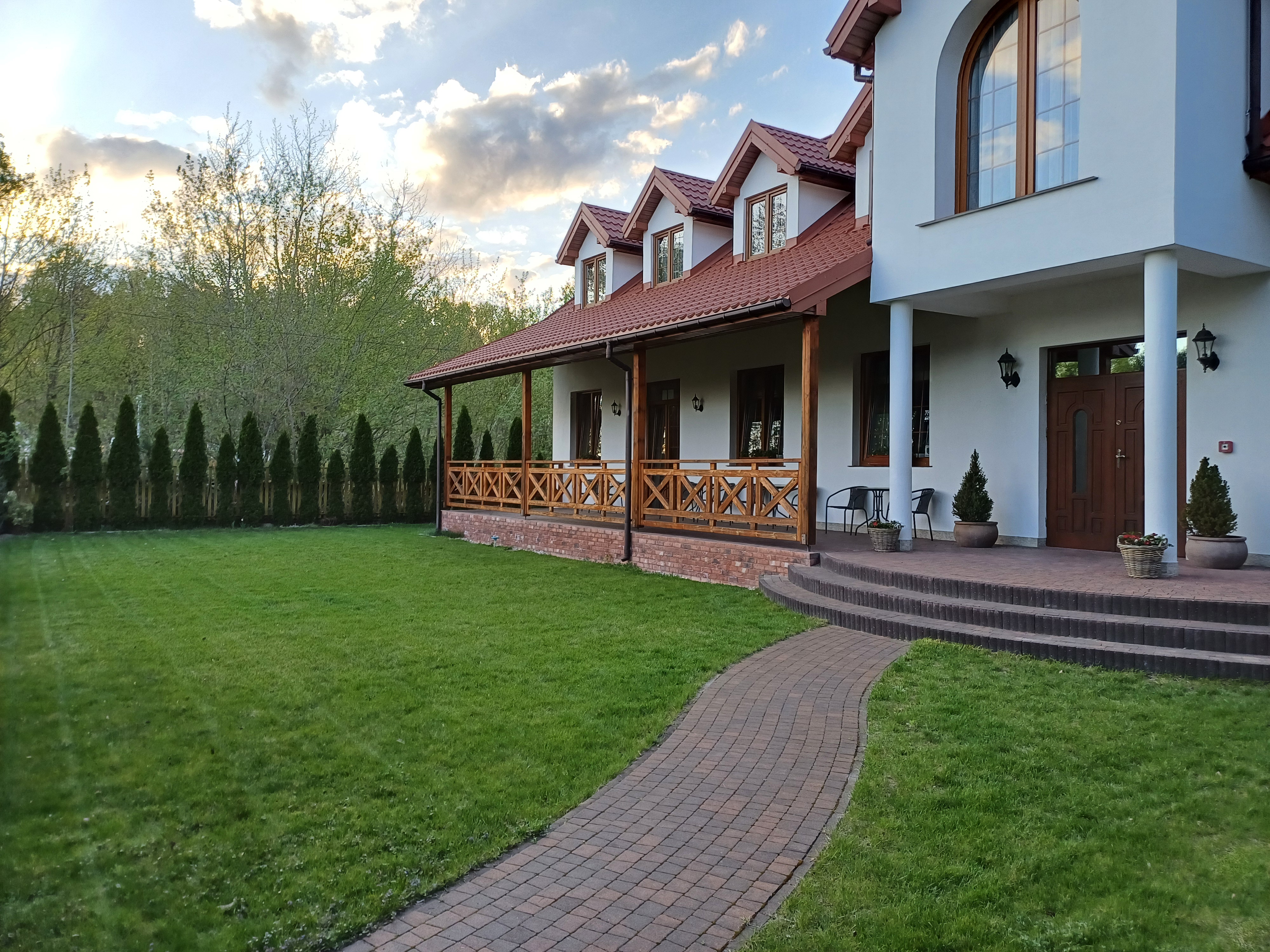 Catering zewnętrzny VELMORA - zdjęcie